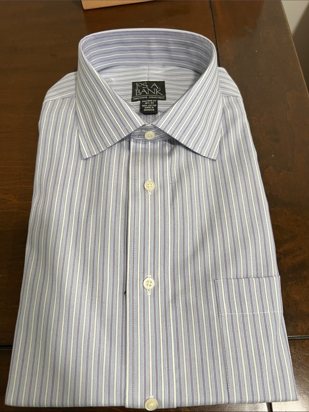 Jos A Banks Executive Collection Tailored Fit Long sleeve shirt